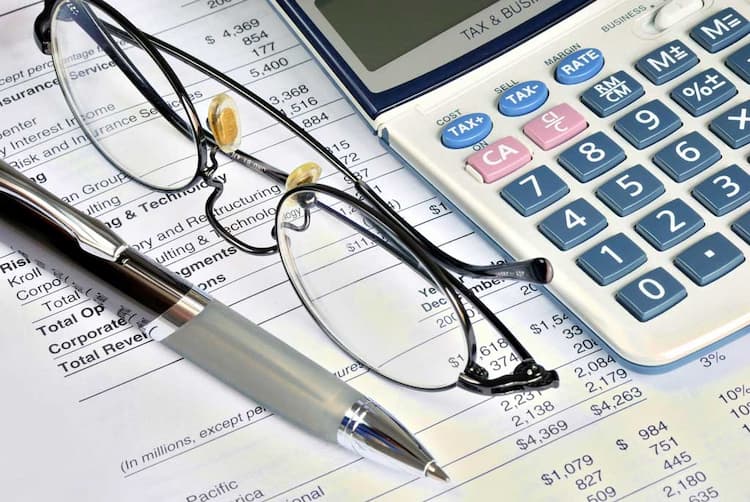 Pólizas del periodo, auxiliares de cuenta y folios fiscales en contabilidad electrónica