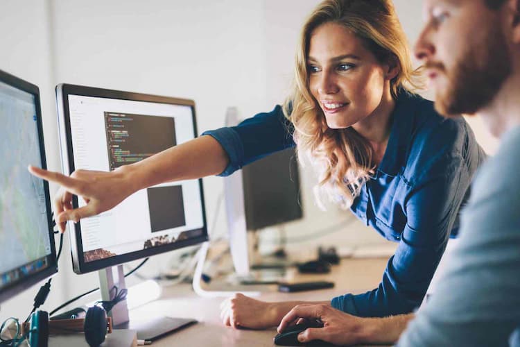 Qué debes saber antes de adquirir un software de administración