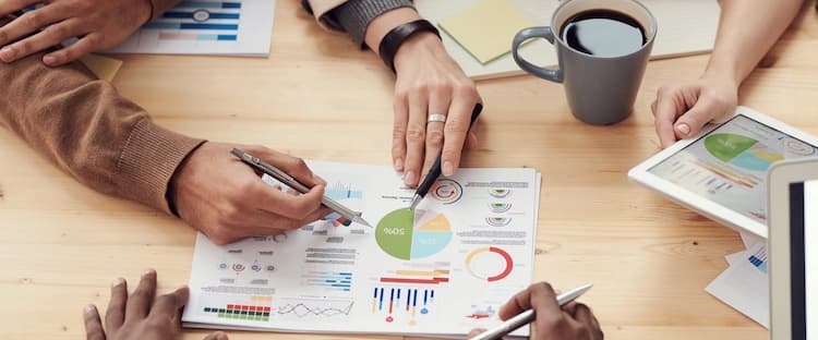 La importancia de la estrategia comercial y de la planeación financiera